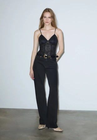 Боди на бретелях с кружевом- Заказать в России