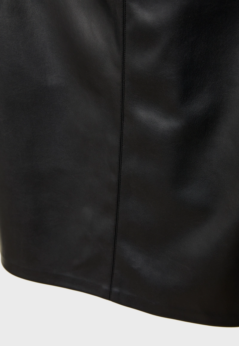 Платье-миди из искусственной кожи