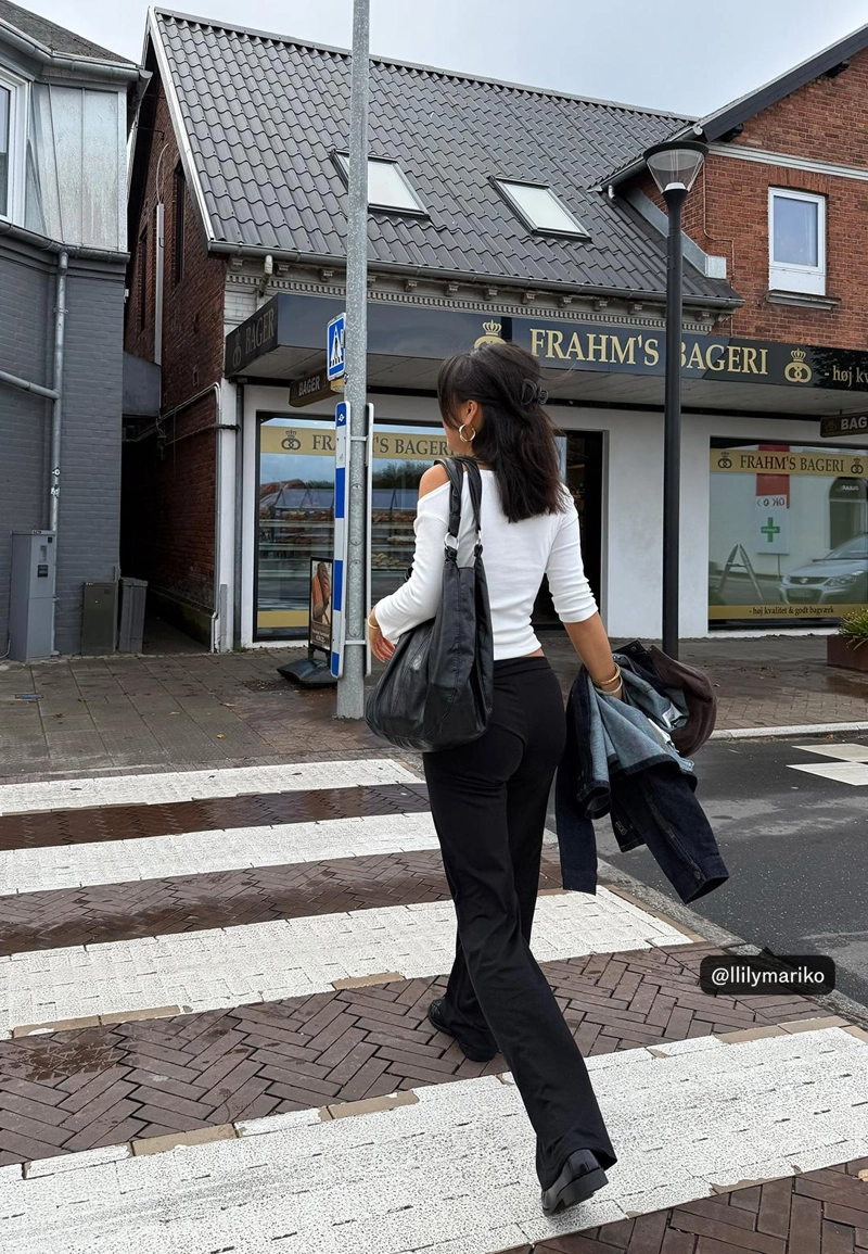 Прямые брюки с отворотом на поясе