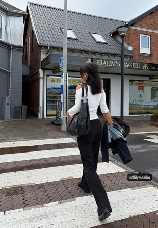 Прямые брюки с отворотом на поясе- Заказать в России