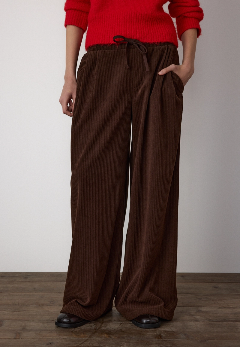 Вельветовые джоггеры на шнурках