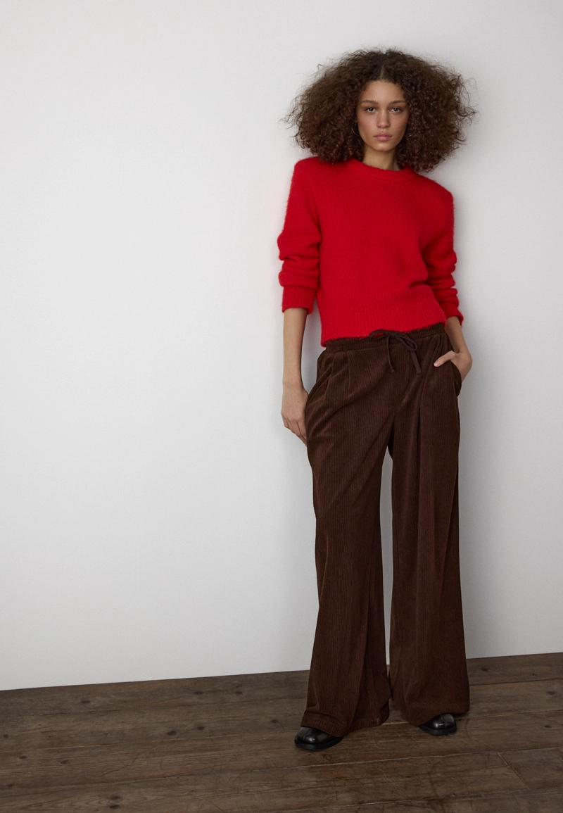 Вельветовые джоггеры на шнурках