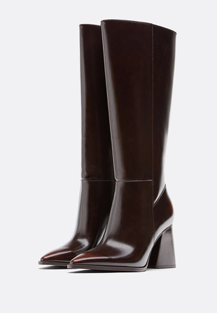 Коричневые сапоги на каблуке- Заказать в России