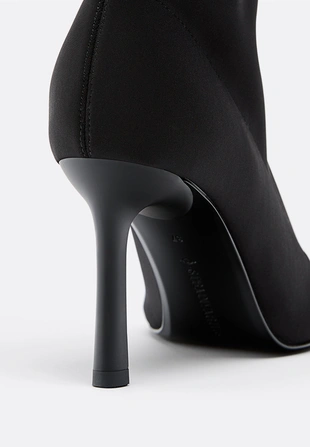 Ботинки из плотной синтетической ткани на шпильке- Заказать в России