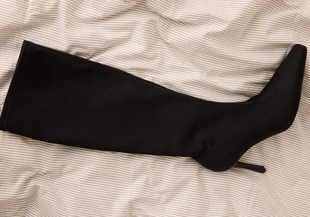 Ботинки из плотной синтетической ткани на шпильке- Заказать в России