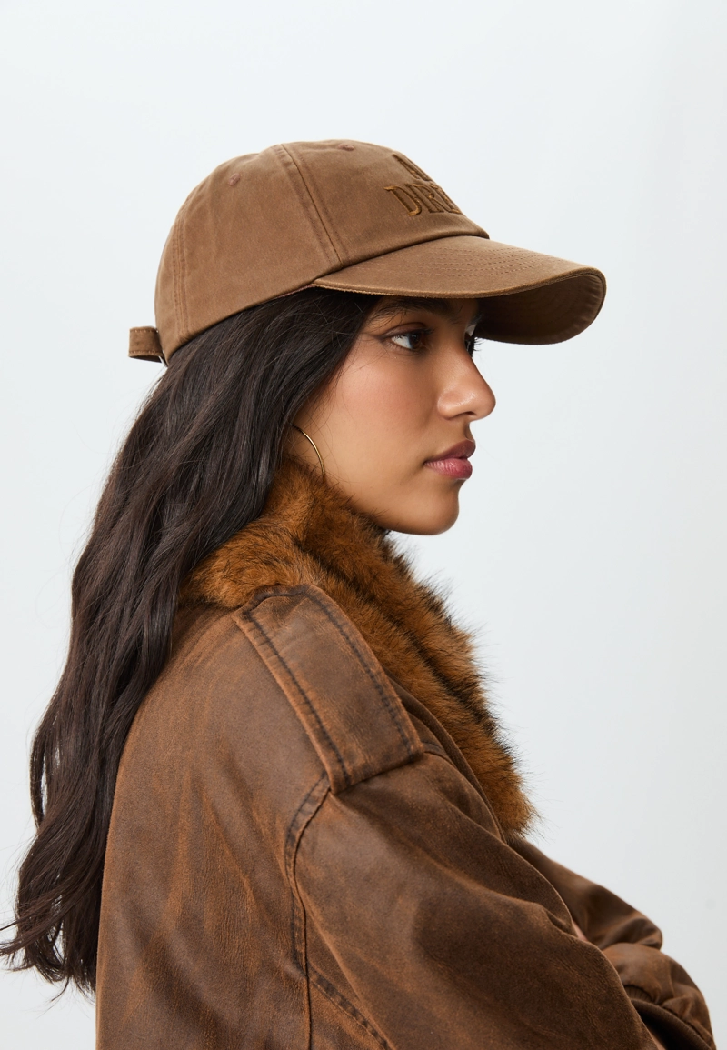 Укороченная комбинированная куртка из искусственного меха