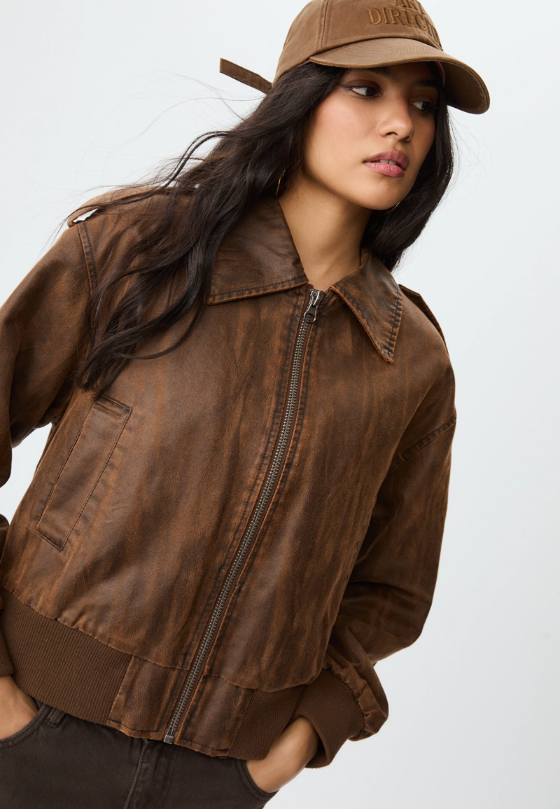 Укороченная комбинированная куртка из искусственного меха