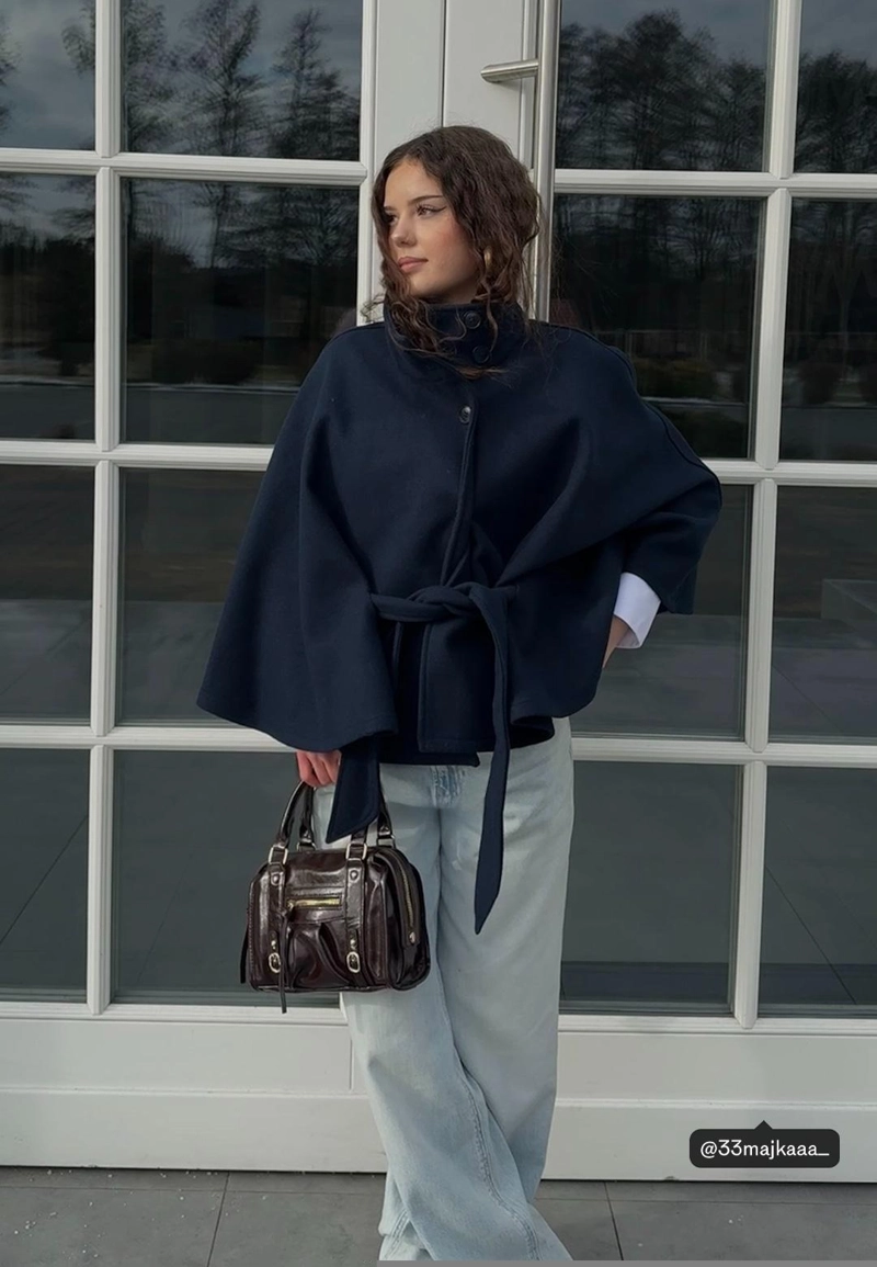 Сумка-боулинг с плечевым ремнем из искусственной кожи