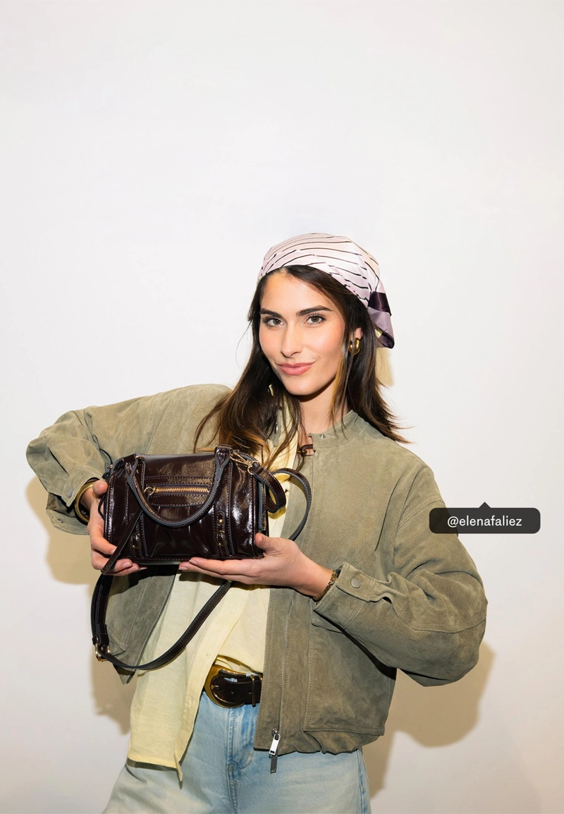 Сумка-боулинг с плечевым ремнем из искусственной кожи