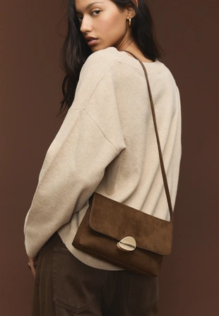 FAUX SUEDE BAG WITH ASYMMETRIC METAL CLASP- Заказать в России