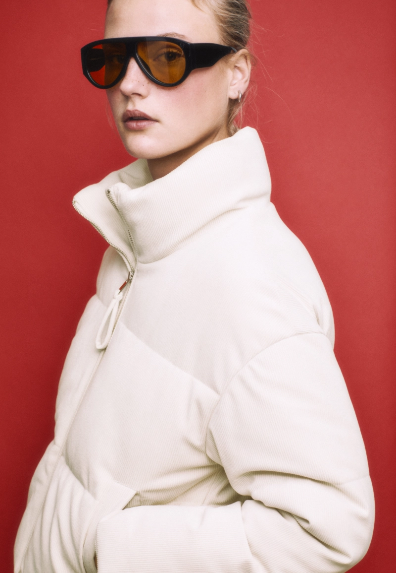 Стеганая вельветовая куртка