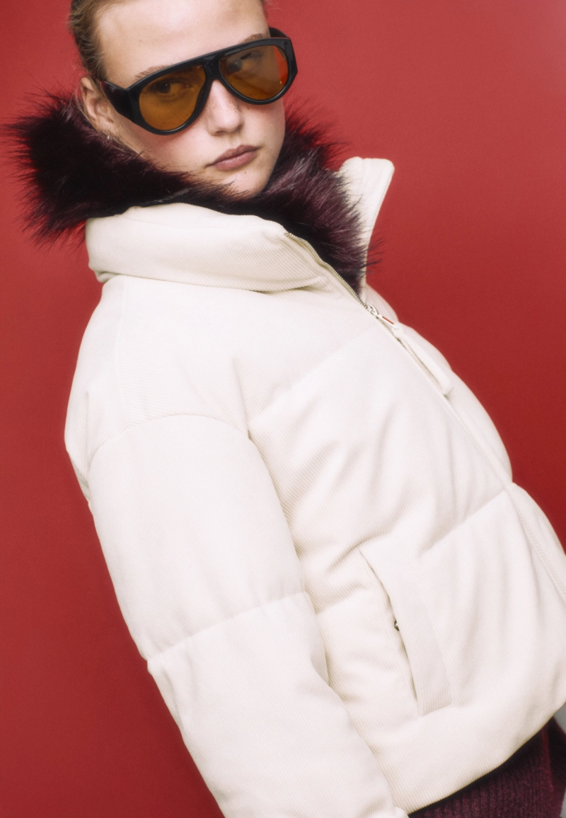 Стеганая вельветовая куртка