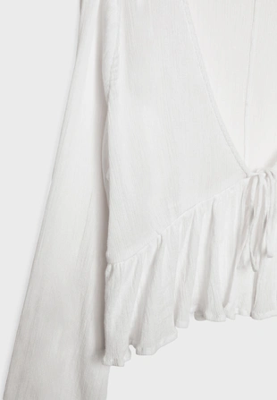 Блузка с оборками и завязками- Заказать в России