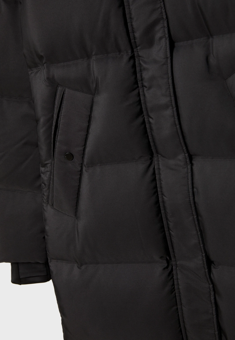 Длинное прямое стеганое пальто с пухом