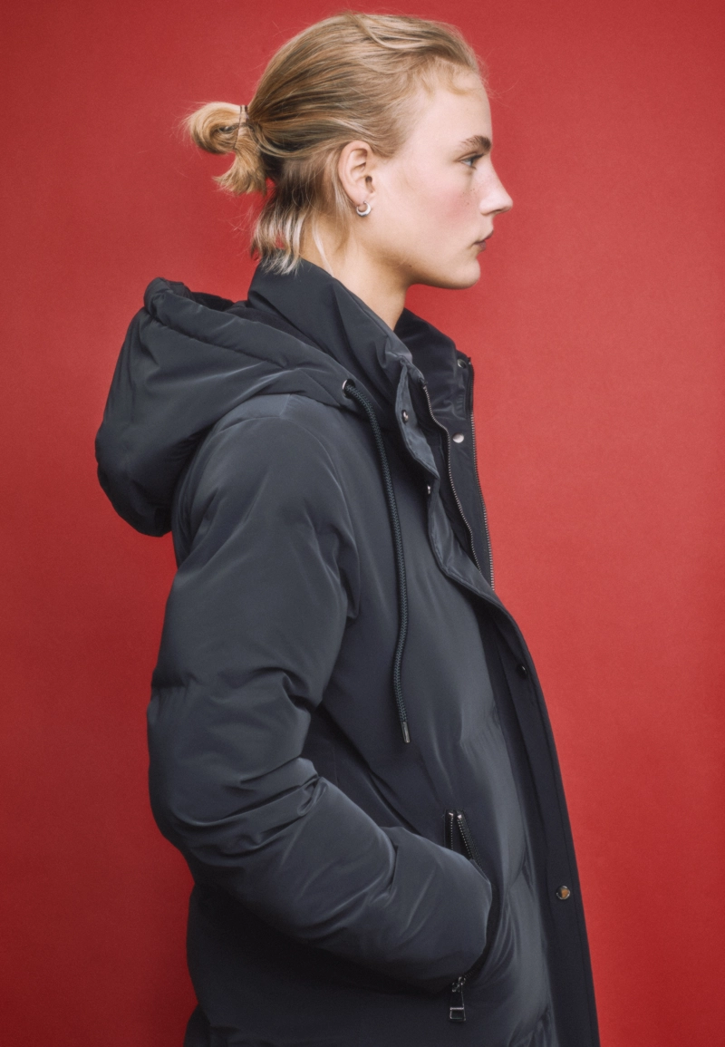 Длинное стеганое пальто