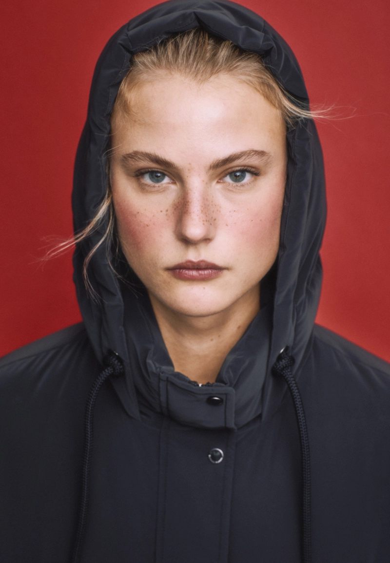 Длинное стеганое пальто