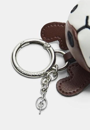 LEATHER EFFECT CHARM KEY RING- Заказать в России