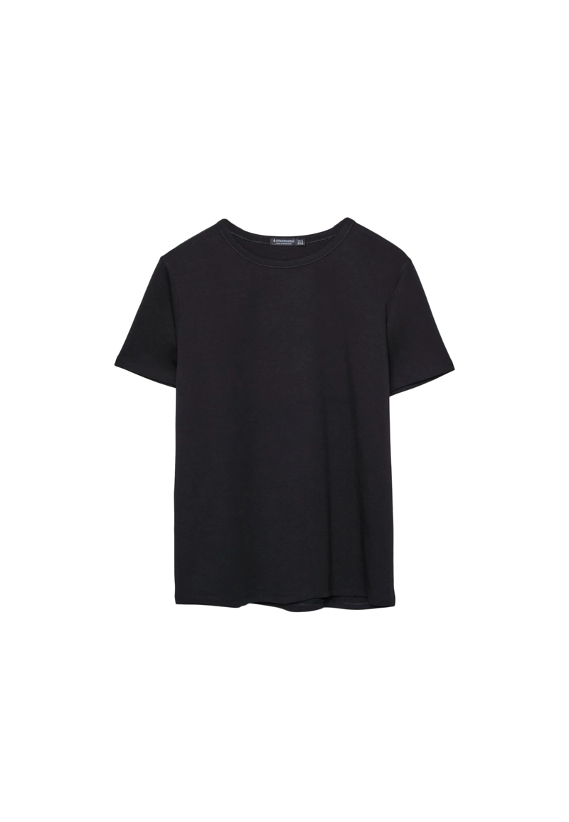 Базовая футболка regular из мягкой ткани