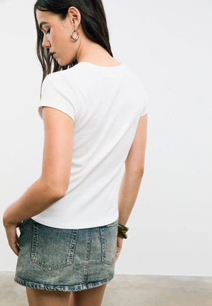 Футболка с графическим текстом- Заказать в России