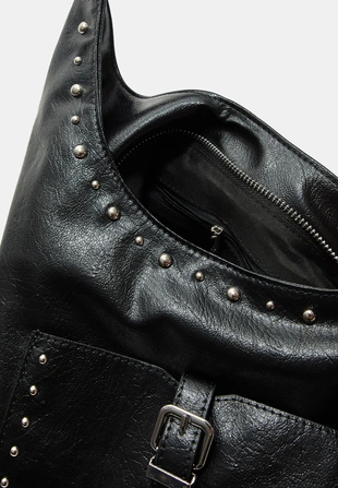 Сумка на плечо с заклепками- Заказать в России