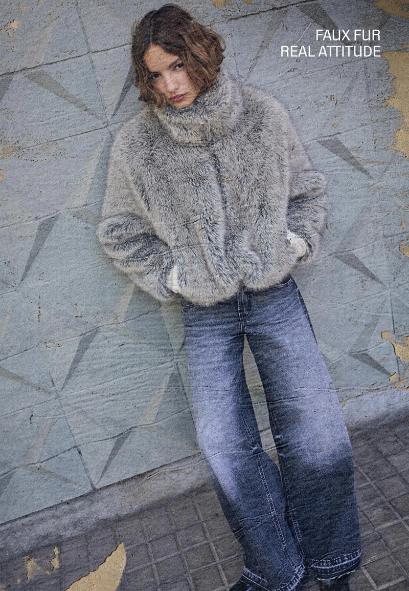 Куртка из искусственного меха с воротником-стойкой