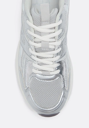 Спортивные кроссовки с отделкой- Заказать в России