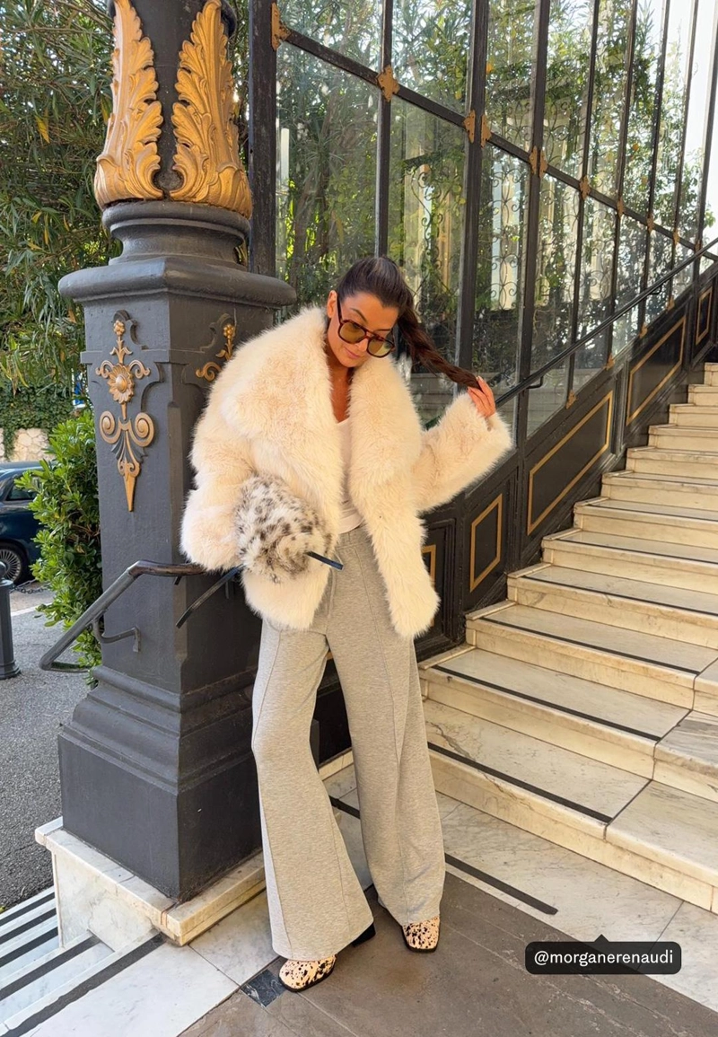 Укороченная куртка из искусственного меха