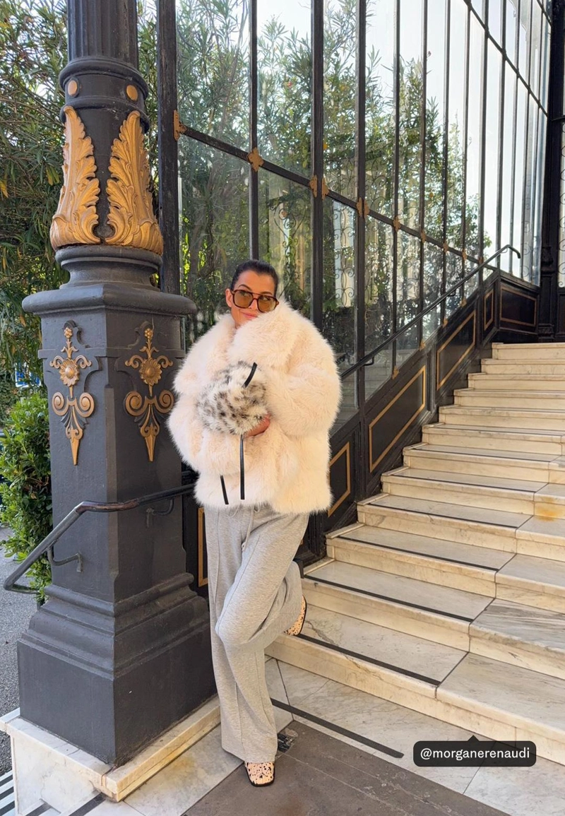 Укороченная куртка из искусственного меха