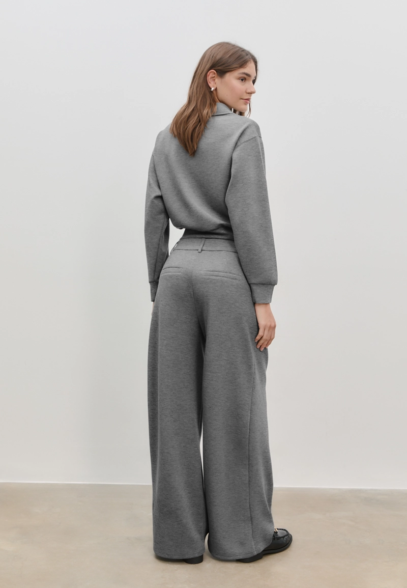 Брюки классические из мягкой ткани