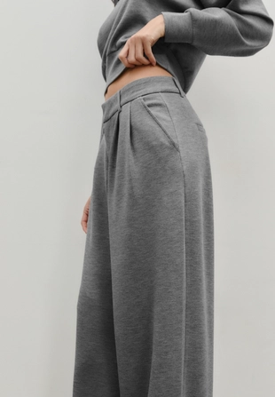 Брюки классические из мягкой ткани- Заказать в России