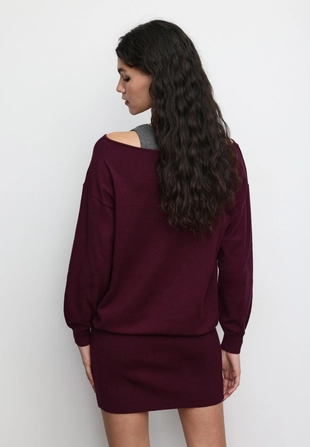 Короткое трикотажное платье с вырезом «лодочка»- Заказать в России