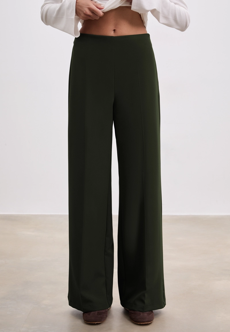 Легкие нарядные брюки