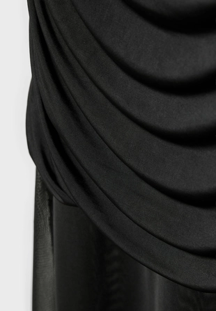 Длинное платье с полупрозрачной тканью- Заказать в России