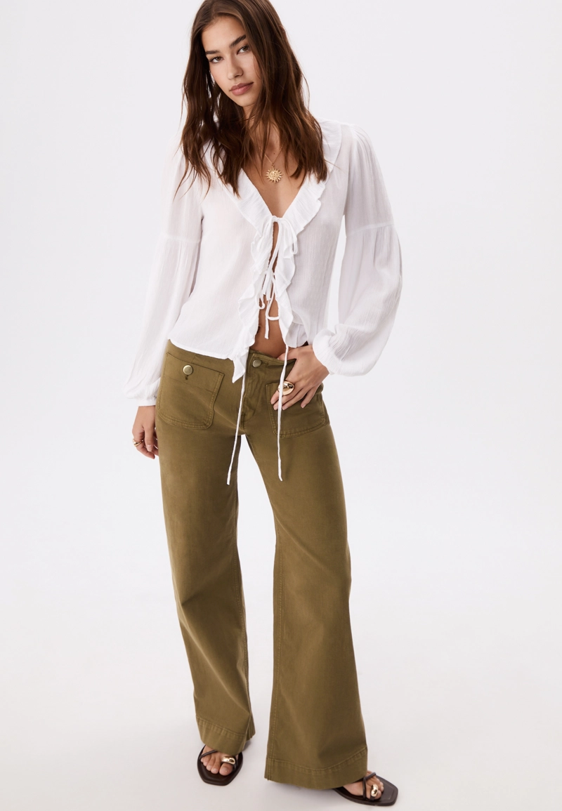 D77 Брюки в минималистичном стиле с карманами