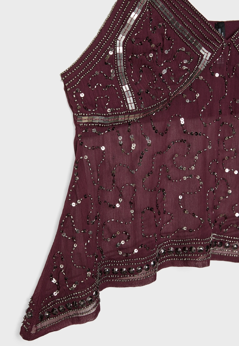 Топ на бретельках с вышивкой