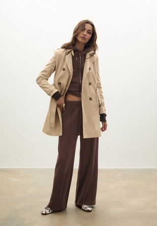 Мягкие джоггеры свободного кроя с отстрочкой- Заказать в России