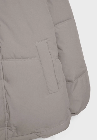 Объемная стеганая куртка с капюшоном- Заказать в России