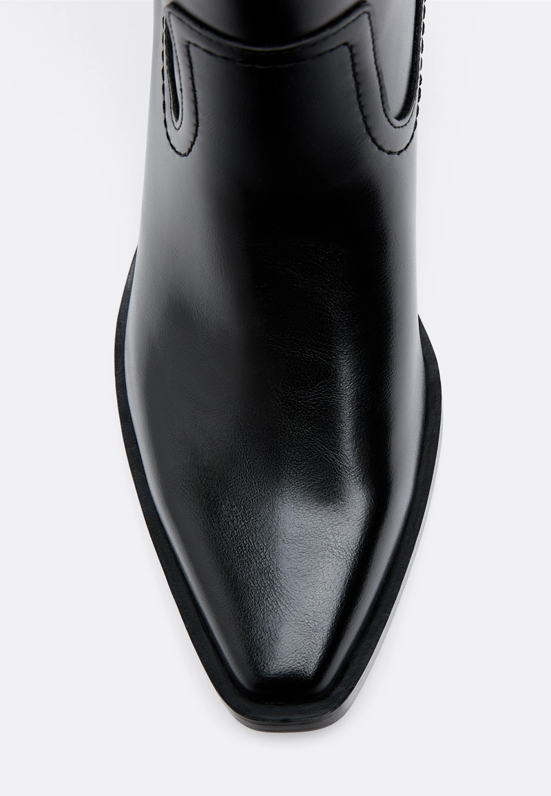 Черные ботфорты-казаки