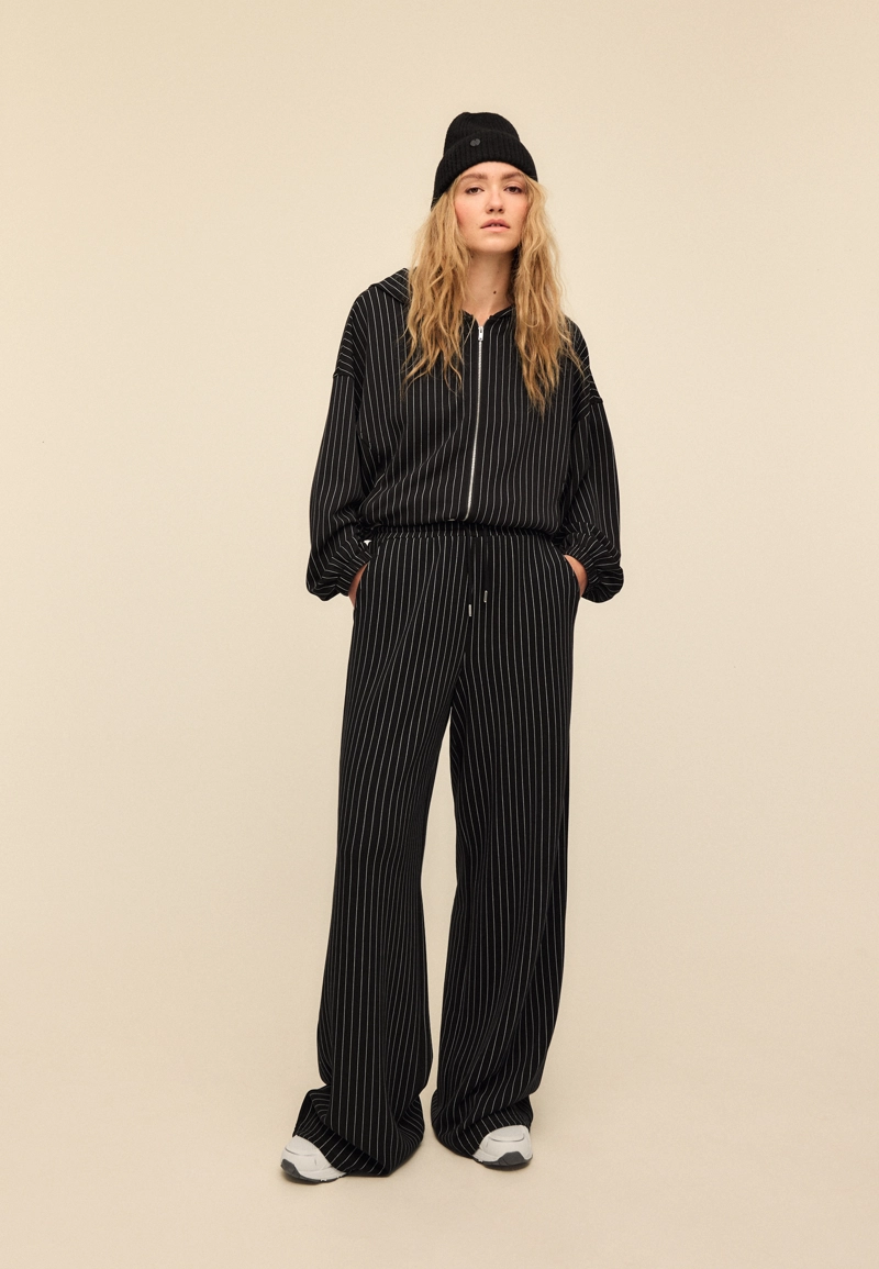 Брюки-джоггеры палаццо, мягкие на ощупь