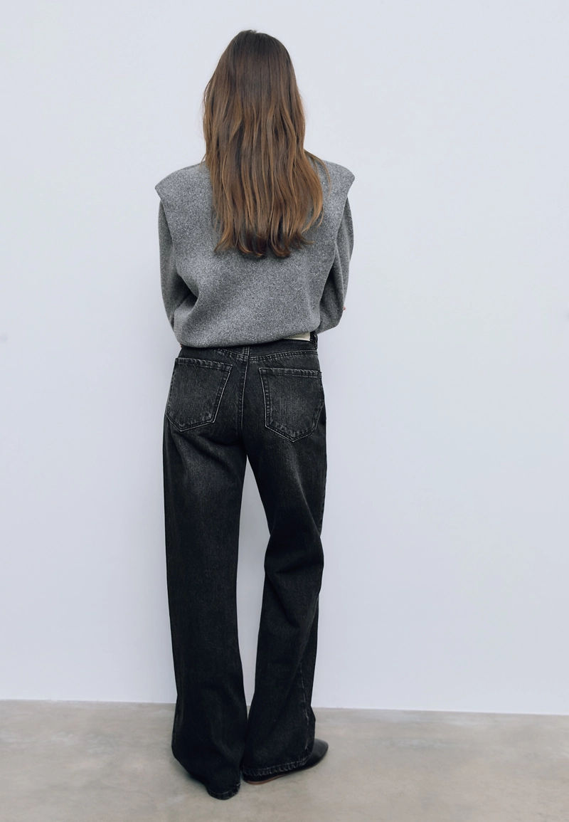 Джинсы прямого кроя