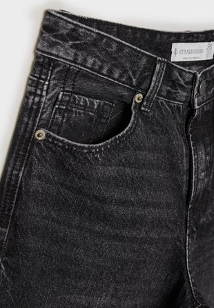 Джинсы прямого кроя- Заказать в России