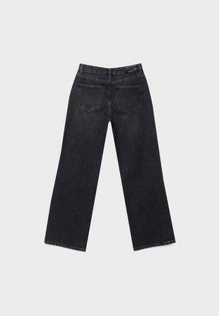 Джинсы прямого кроя- Заказать в России