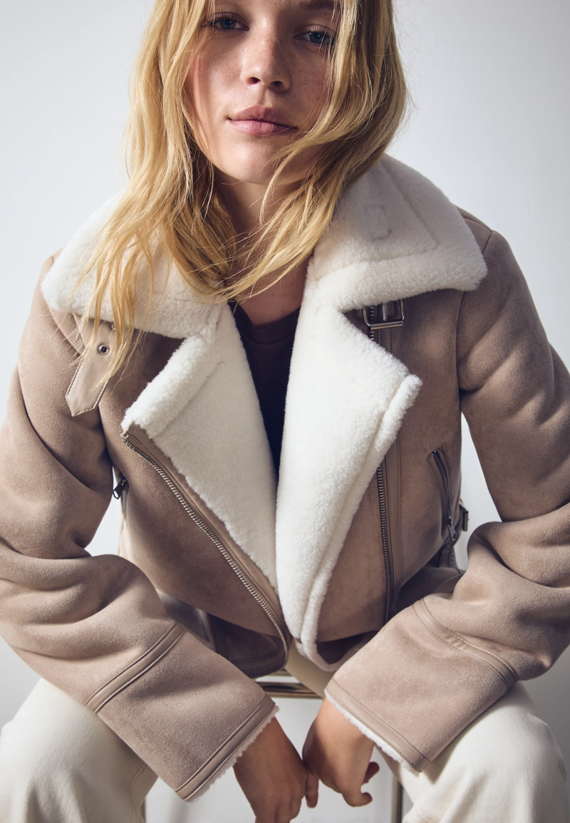 Двусторонняя байкерская куртка под искусственную замшу