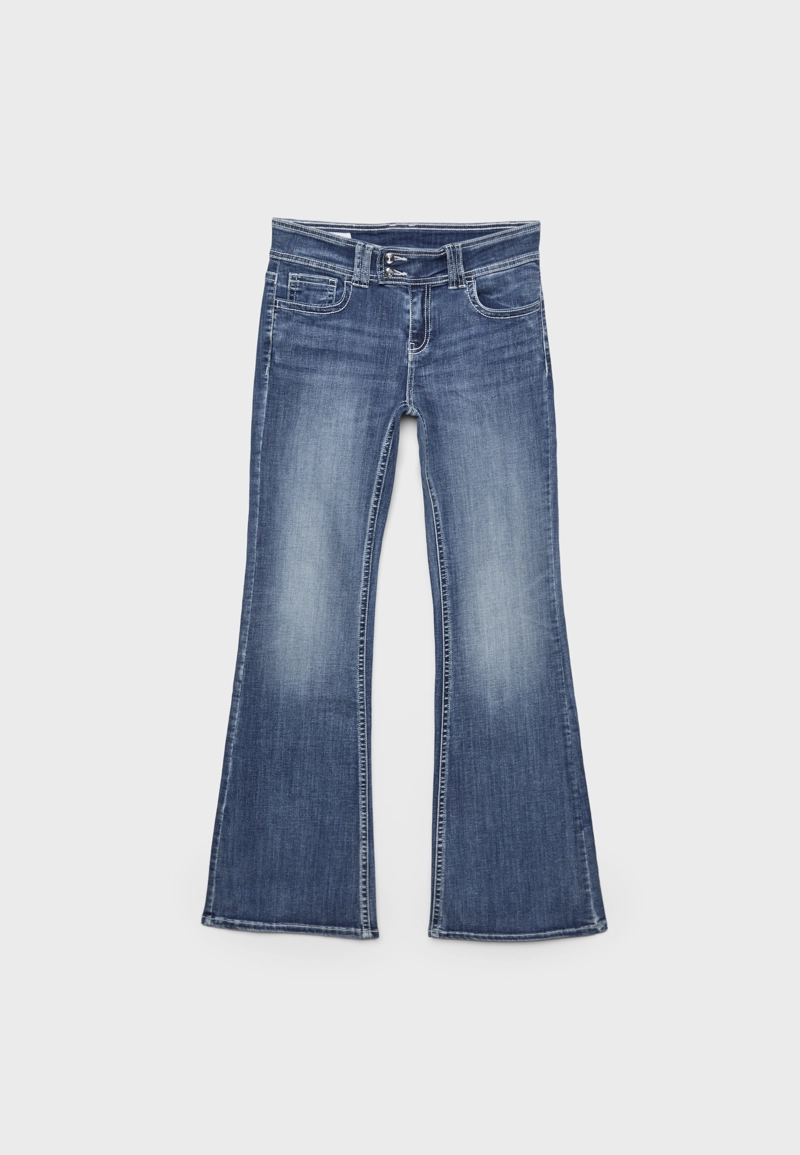 Джинсы клеш с вышивкой на карманах