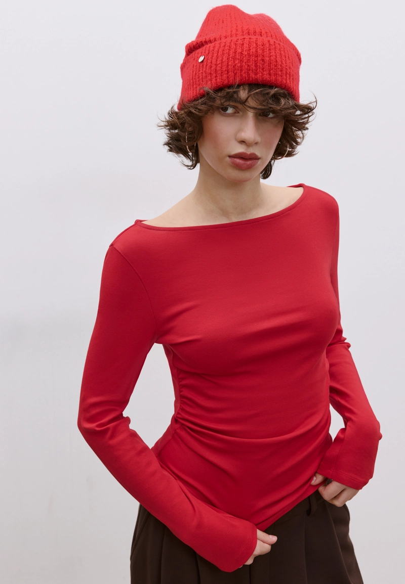 Футболка с длинными рукавами и сборками