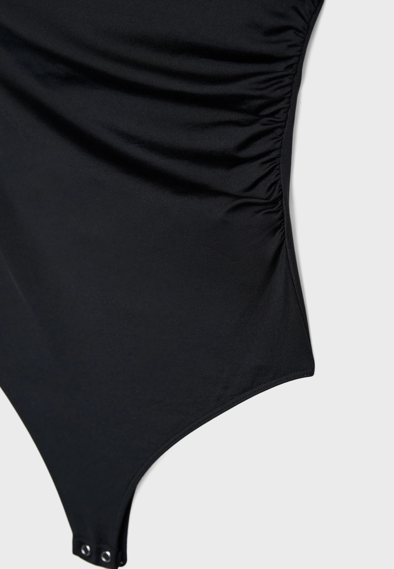 Боди со сборкой