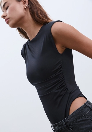 Боди со сборкой- Заказать в России