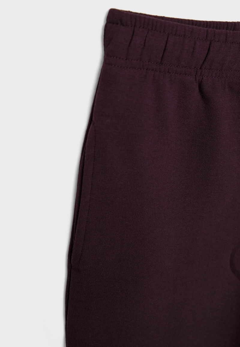 Брюки-джоггеры свободного кроя