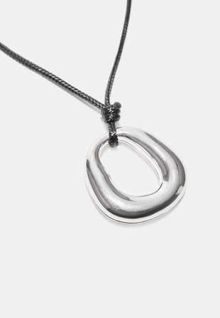 Ожерелье-шнурок с подвеской- Заказать в России