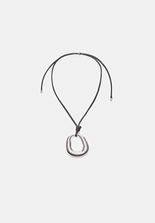 Ожерелье-шнурок с подвеской- Заказать в России